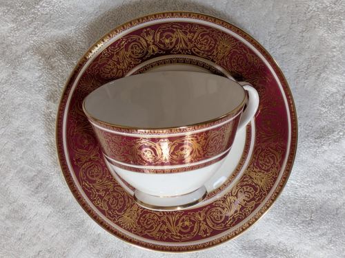5pcs Royal Doulton Buckingham H4971 Gold Scrolls on Maroon 5 Pcs Place Setting - Picture 12 of 23