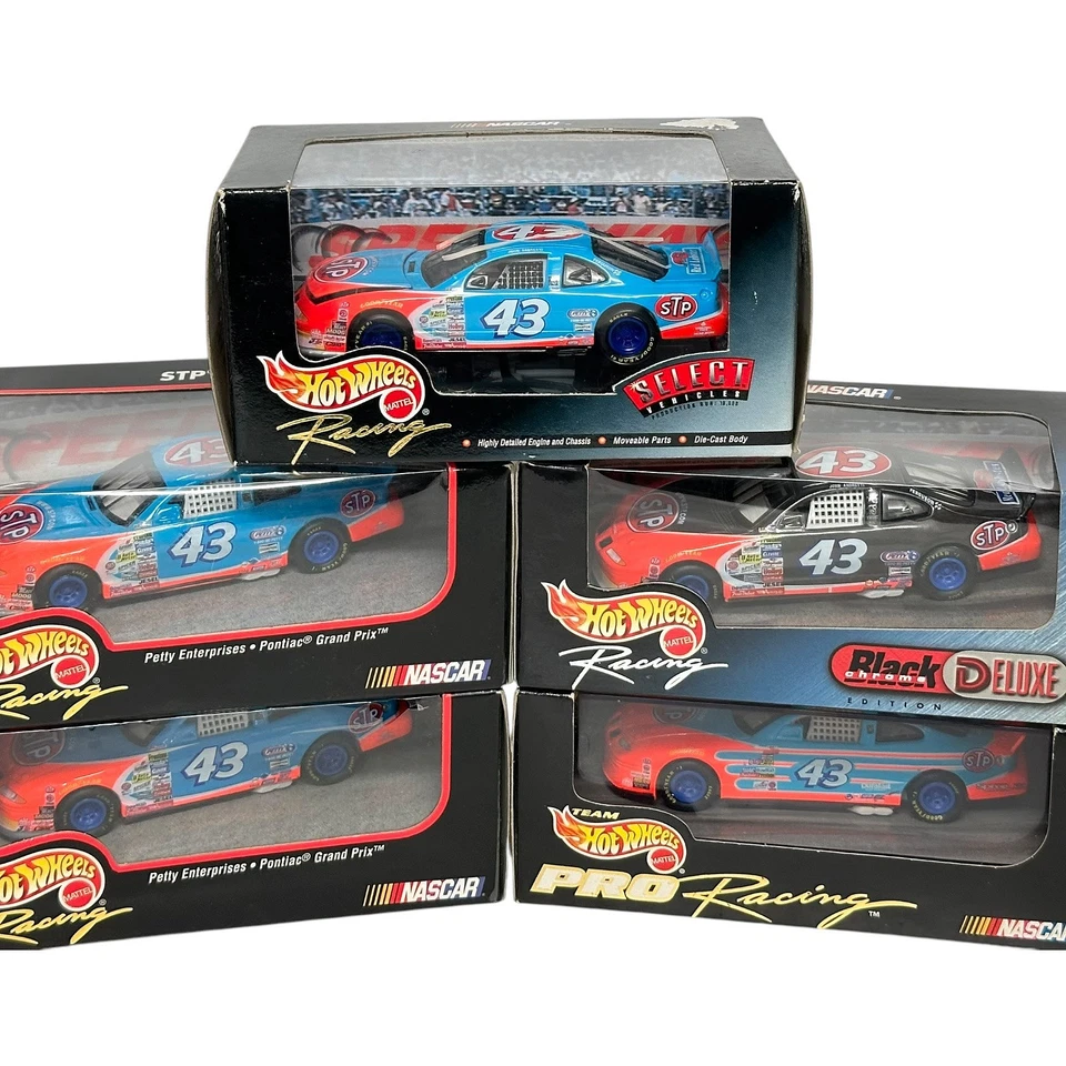 HOT WHEELS RACING PETTY ENTERPRISE NASCAR DIECAST 1:43 - LOTE DE 5 - Imagem 4 de 4