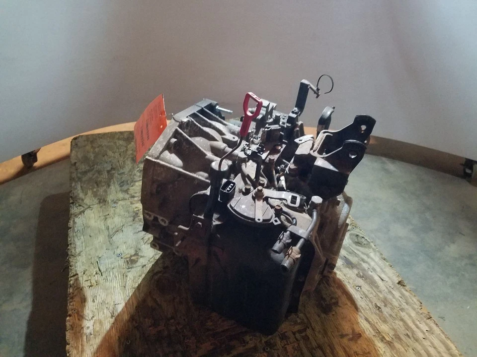 Автоматическая коробка передач 2,4 л 4 цилиндра подходит для 08 Kia Rondo OEM - Изображение 3 из 4