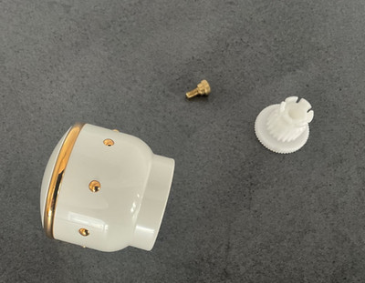 Hansgrohe Axor Mondial / Pharo  Griff  weiß / gold ,Kaltwasser - Seite 15291-49
