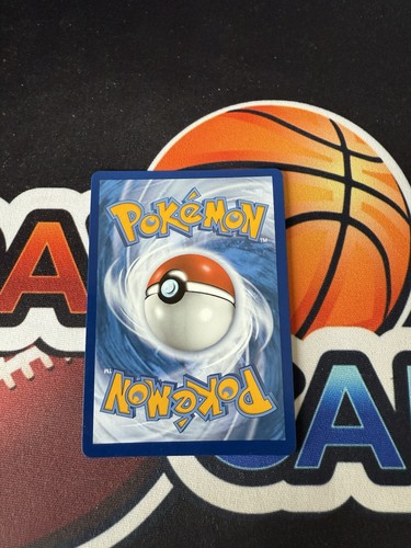 Pokémon TCG Opal Vivid Voltage 197/185 Holo Secret Rare - Picture 2 of 2