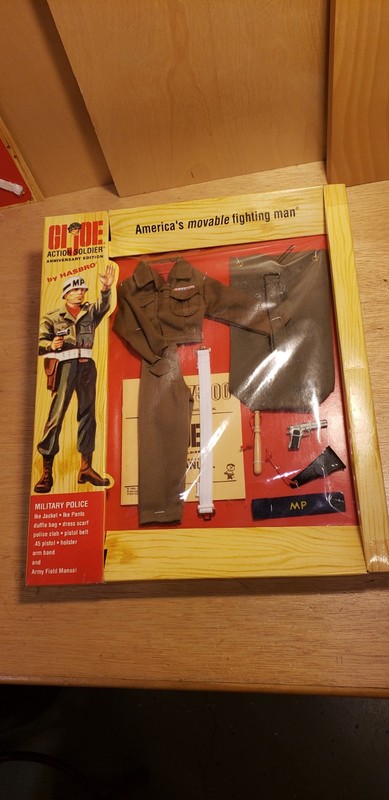 2003 12" GI Joe Action Soldier Anniv. Edition MILITARY POLICE Window Box Sealed