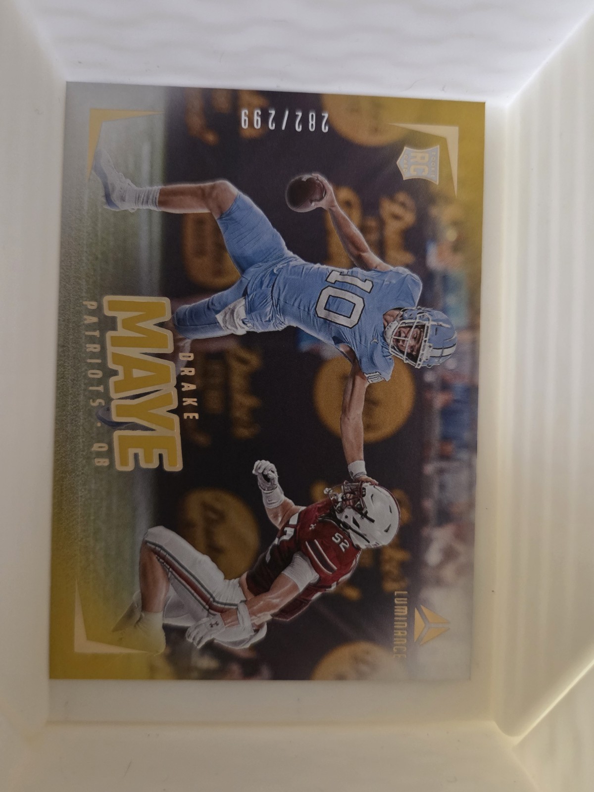 2024 Panini Luminance - Rookies Drake Maye #177 Gold /299 (RC)