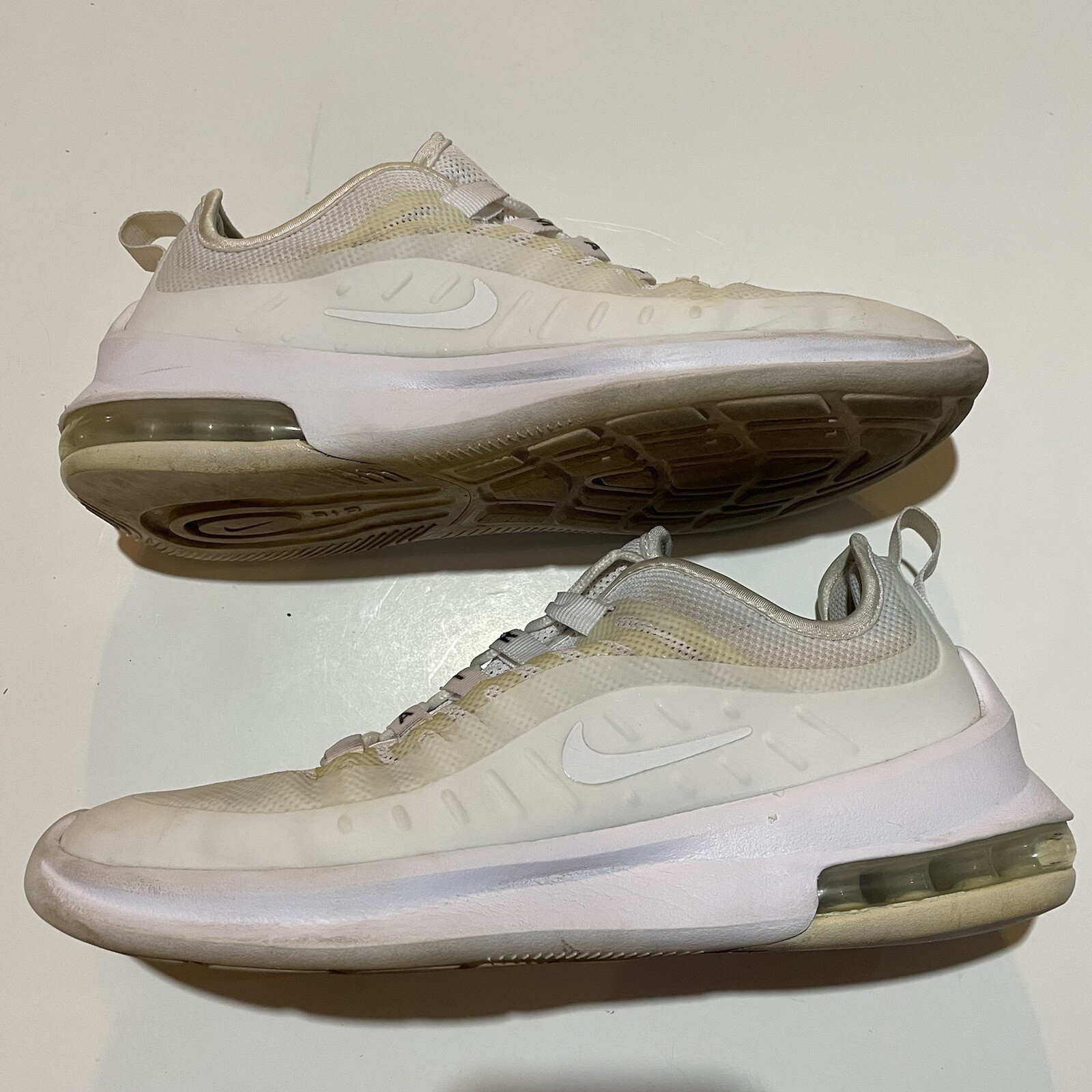 Size 8.5 - Nike Air Max Axis White 