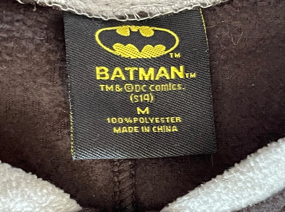 Batman DC Comics Fleece Zip Up Pajamas Costume One-Piece w/ CAPE Men's Medium - Image 2 of 4