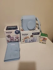 Fujifilm Instax Mini 7+ Camera Bundle - Light Blue (600021794)