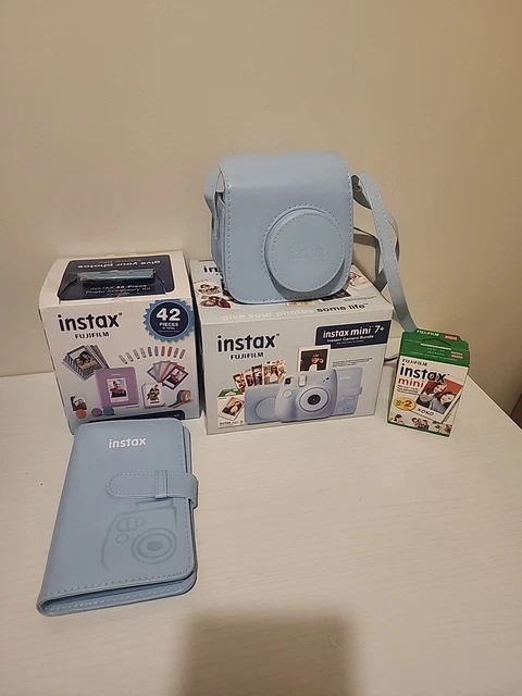 Fujifilm Instax Mini 7+ Camera Bundle - Light Blue (600021794)