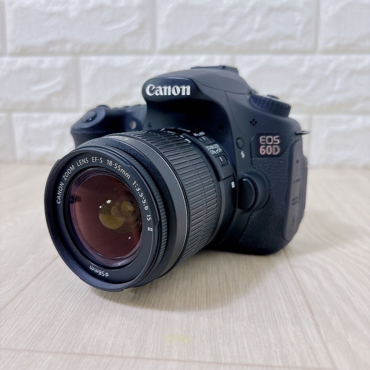 Canon EOS 60D EF-S 18-55mm IS Kit 【公式通販】