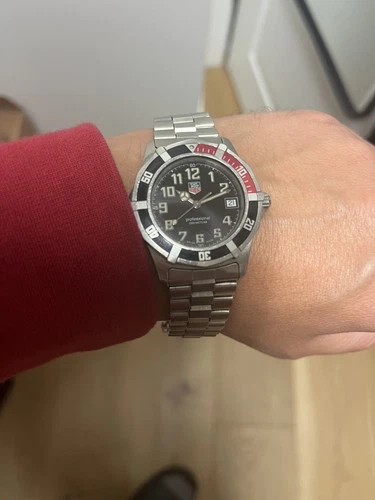 Tag Heuer WM1112.BA0317 Mens 2000 Series Professional Watch Black Red Silver 8"