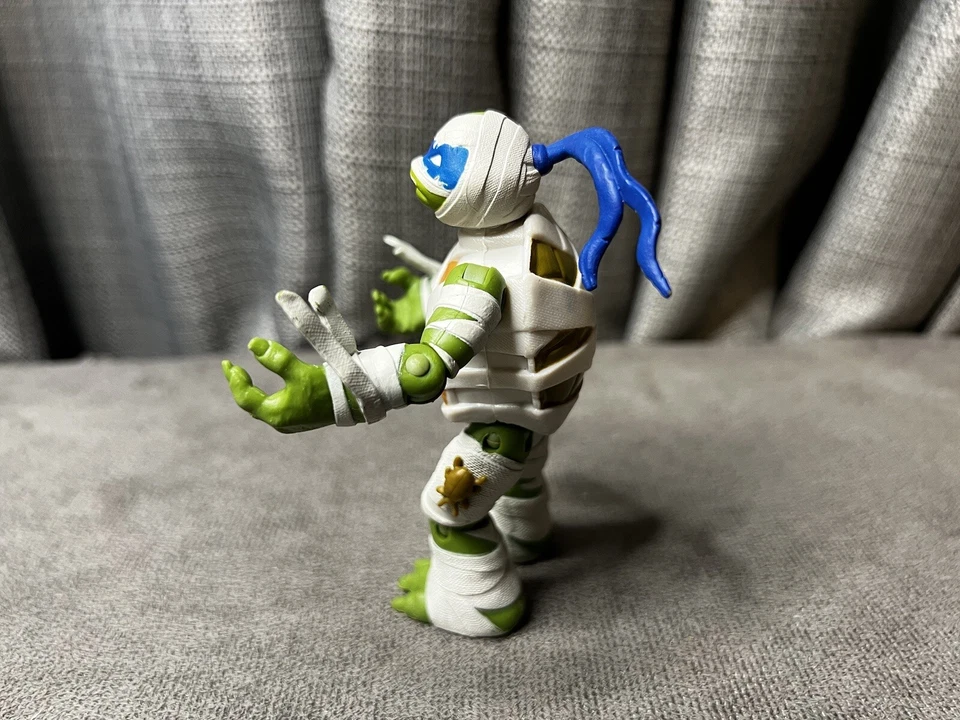 Tales of Teenage Mutant Ninja Turtles Monstruo Mutantes Momia Leo TMNT Leonardo Foto 4 de 4