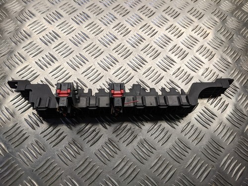 B481 Mercedes-Benz Fuse Box Relay Bracket A9065460643