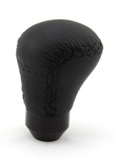 Momo Pomello Del Cambio Anatomico Corto pelle Nera