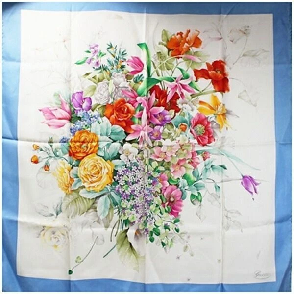 Foulard femme Gucci bleu clair en soie avec motif floral occasion un rang