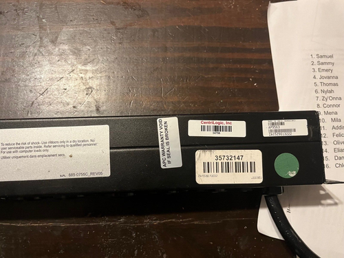 APC 120V 20A 1U Basic Rack Power Distribution Unit AP9563 - 第 3/3 張圖片