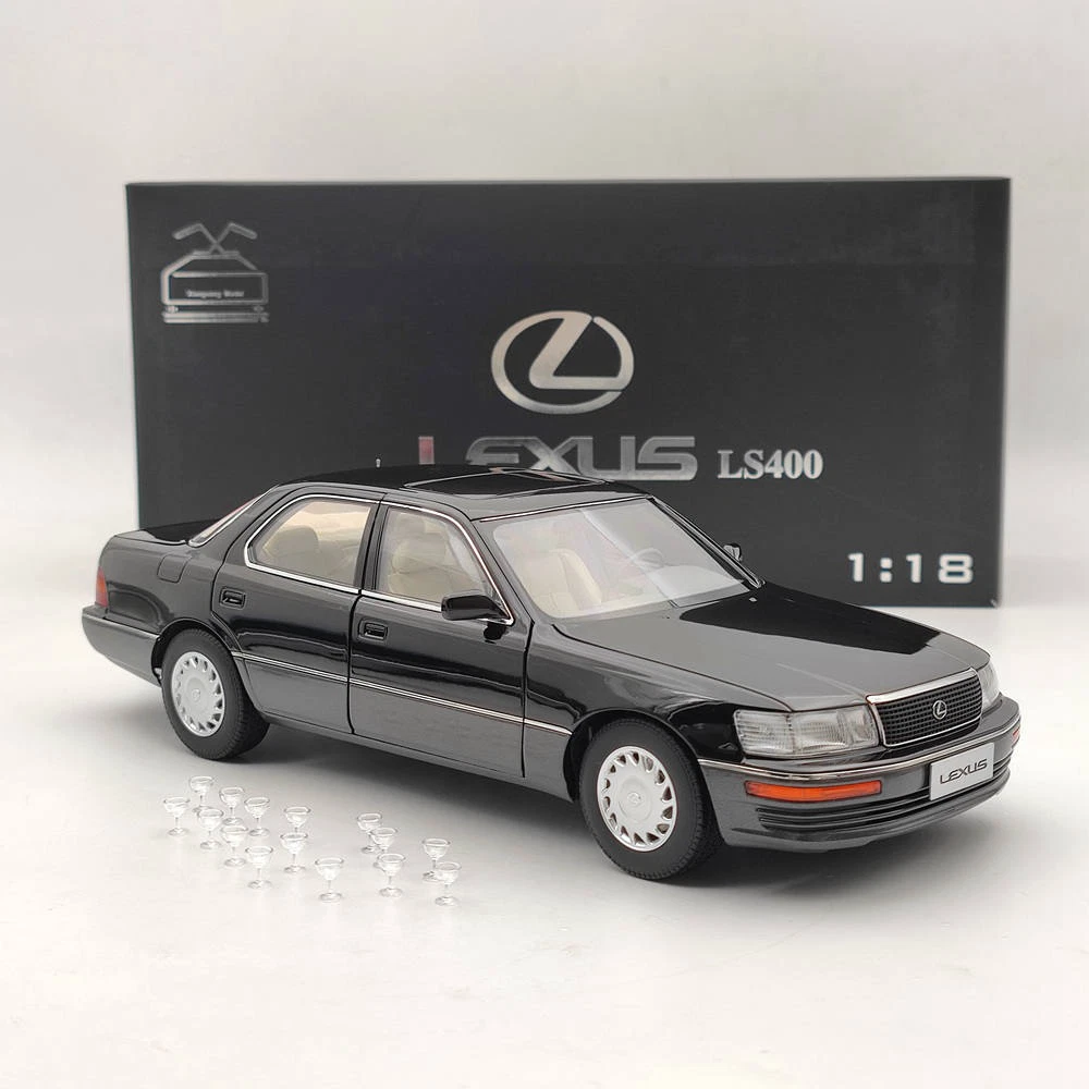 1/18 Toyota Lexus LS400 First Generation Black & Gray Diecast