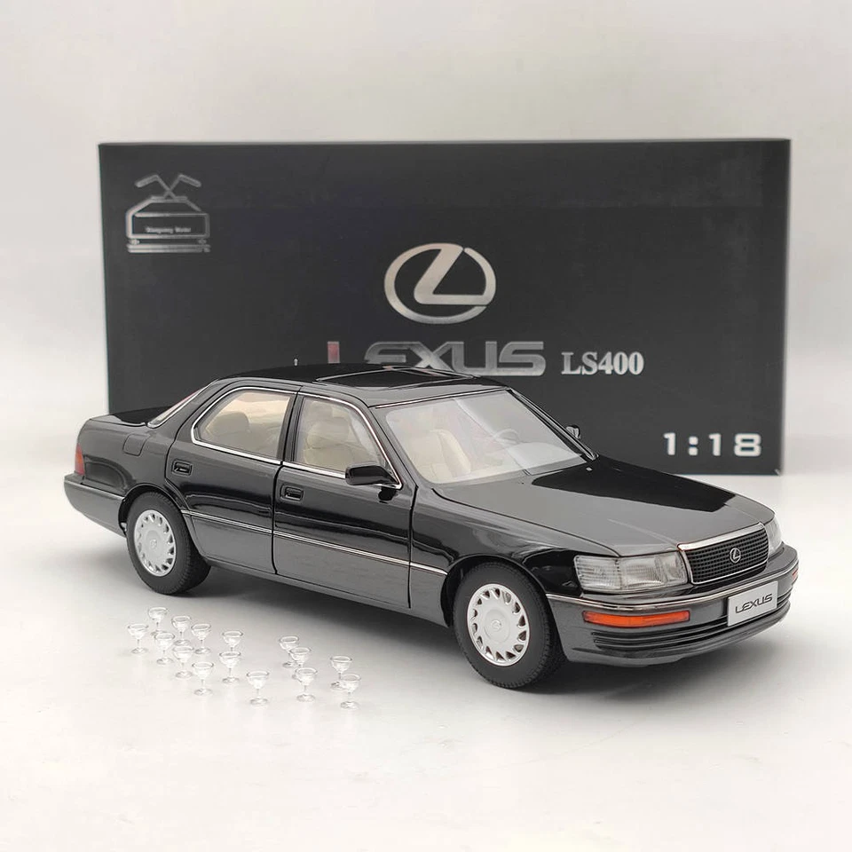 1/18 Toyota Lexus LS400 First Generation Black & Gray Diecast model Collection - Image 2 of 4
