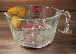 Vtg PYREX Measuring 8 Cup Glass 64oz Red Lettering Large 2 Qt Batter Bowl USA