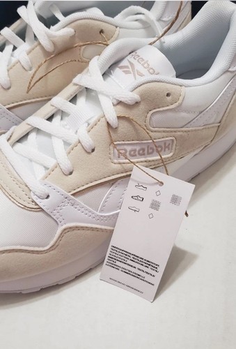 Reebok Women's Size 8 “Ultra Flash" Running Everyday Sneaker White Cream Color - Picture 2 of 6