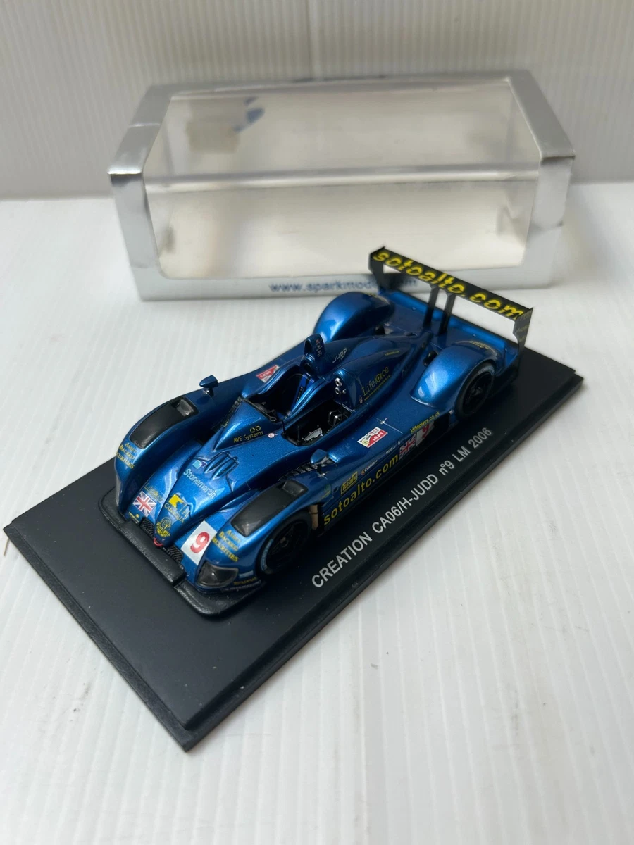 Miniature Ford GT40 1/43 Spark Mk IV RHD No.2 24h Le Mans 1967 Miniature Ford GT40 1/43 Spark Mk IV RHD No.2 24h Le Mans 1967