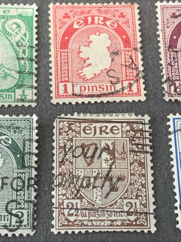 Ireland Early 1900s Postage Stamp Assortment  - Image 3 of 4