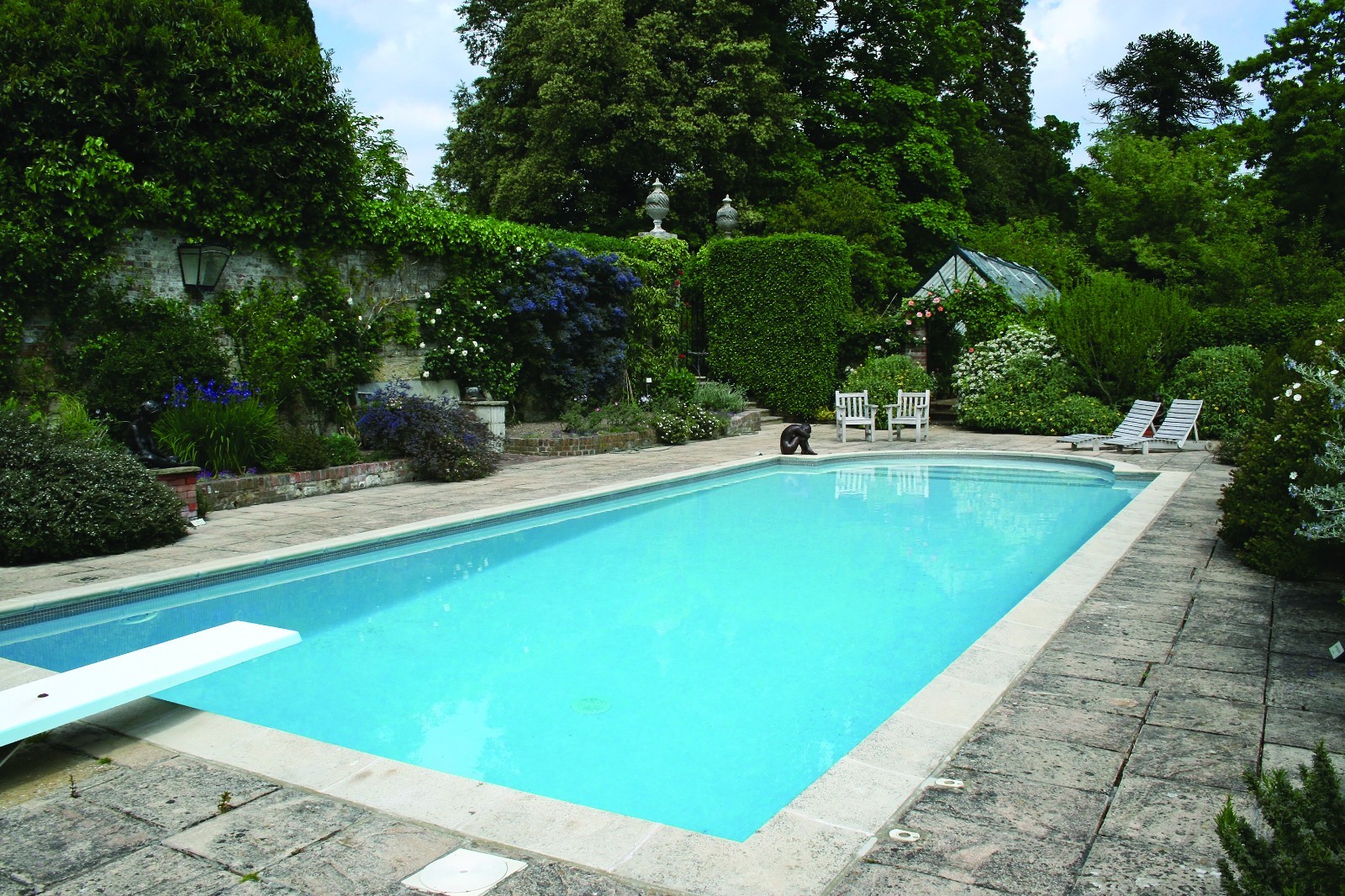 Pintura de goma clorada para piscina azul también para estanques de peces 1L Aquaguard SPC