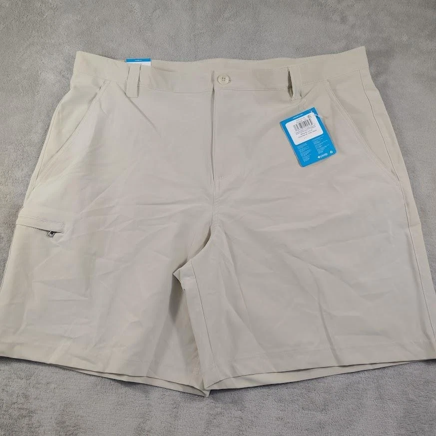 Columbia Grander Marlin III Offshore Shorts Mens 40 Beige Omni-Shade 8 Inseam