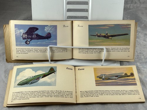 WAR PLANES, Lot of two mini booklet (1940-1943) John Walker An Illustrated Guide - Imagen 4 de 4