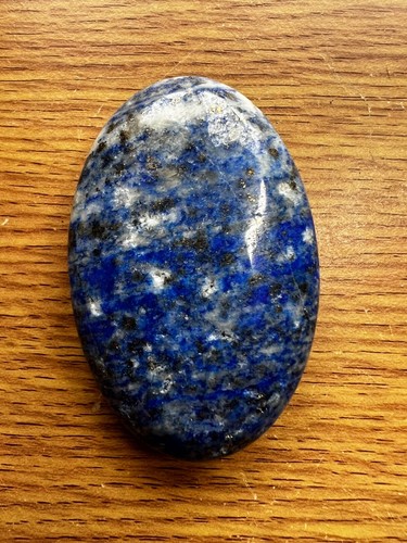 Beautiful Natural Lapis Lazuli Oval Cabochon Gemstone With Golden Flakes 60g - Picture 12 of 14