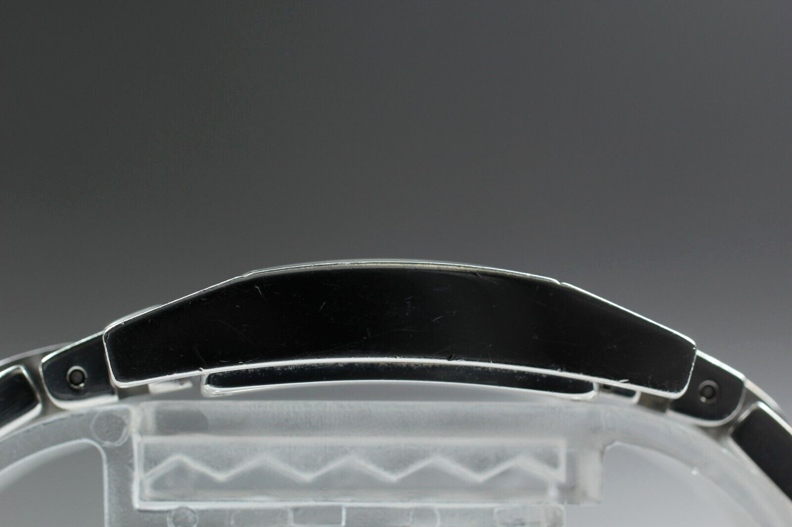 【NEAR MINT】 Gucci 7700L Quartz Square Silver White Dial Women's Watch From JAPAN thumbnail 5