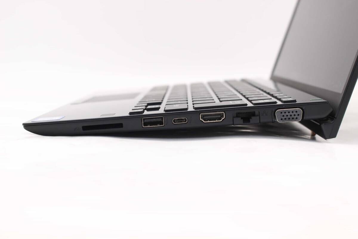 SONY VAIO VJPJ11C12N i5 8GB/SSD256GB SSD win11pro 12.5in Black