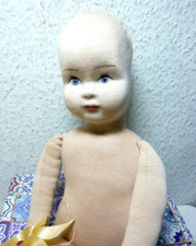  alte Stoffpuppe, Mädchen, mit bemaltem Gesicht H -42cm Handarbeit