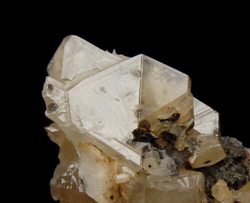 CERUSSITE nice lustrous crystals ! LW FLUORESCENT - Morocco Mibladen /pl097 - Picture 15 of 24