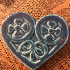 Vintage pewabic pottery detroit tile Heart blue green/1998/4 x 5
