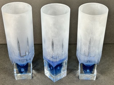 Set of 3 MCM Frosted Blue Gradient Glasses Geometric Base Tumblers - Art Glass