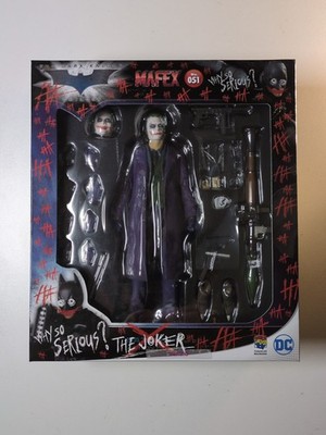 2018 Medicom MAFEX Dark Knight The Joker No. 051 Version 2.0