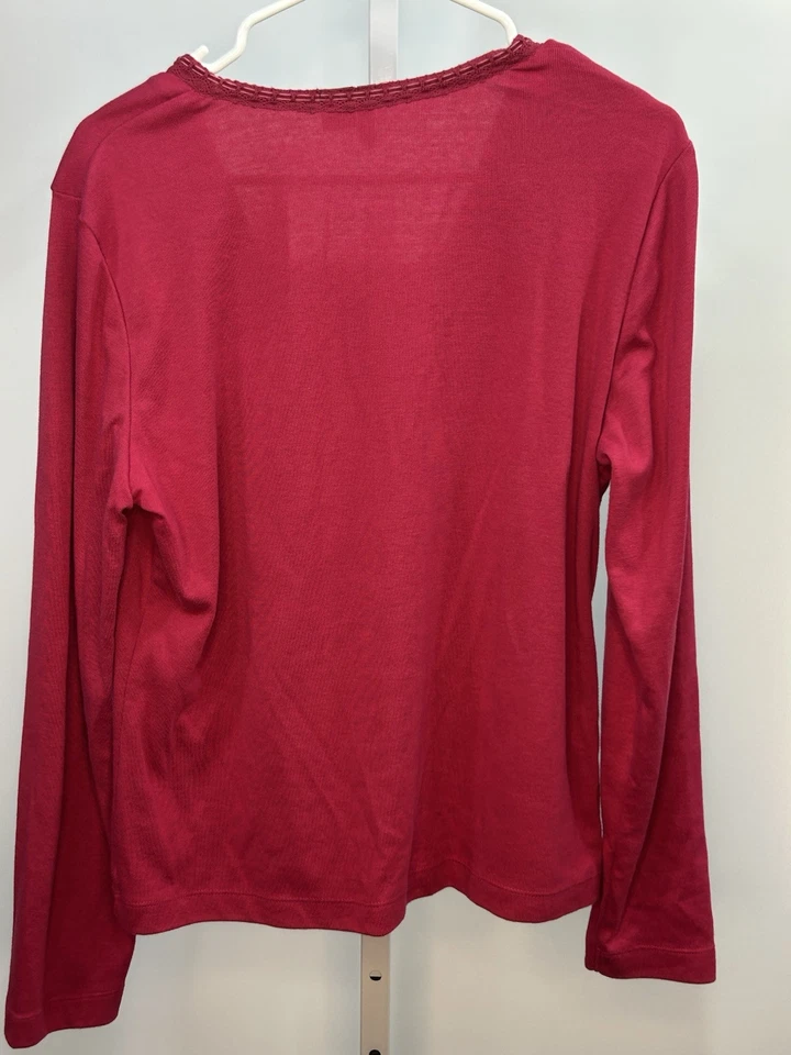 Blusa feminina Jason Maxwell gola dividida vermelha, tamanho grande. 1Q - Imagem 2 de 4