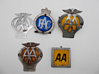 Job Lot of Vintage AA and RAC Member's Car Badges