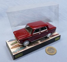 Norev  1/43 : Fiat 1300 Berlina (Bordeaux)
