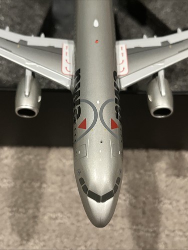 1:200 Gemini Northwest Airlines NWA A320 N354NW (One Antenna Missing) RARE - Picture 4 of 6