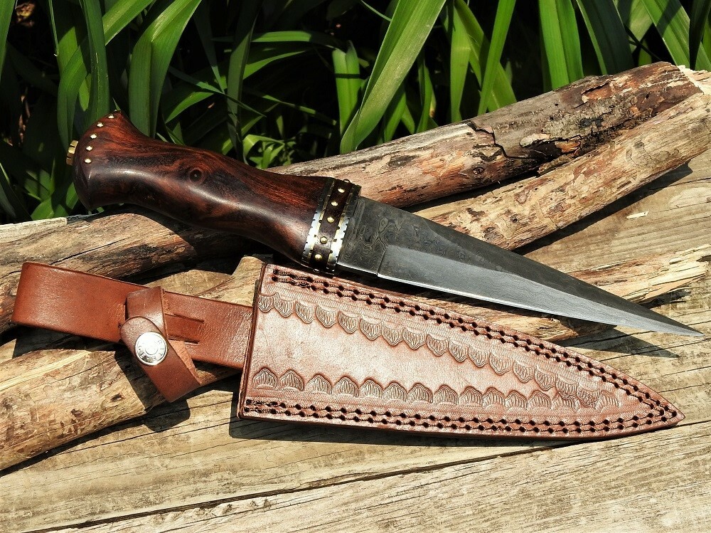 Celtic Sgian Dubh Fixed Blade Dagger Knife Damascus Steel