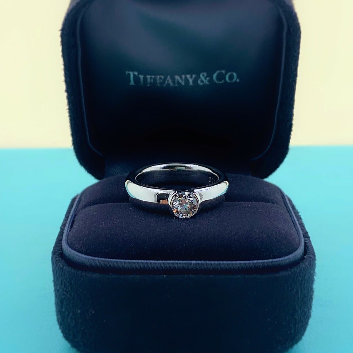 El loto ✨ティファニー Tiffany & Co. ETOILE Round Diamond 0.56 TCW H VVS2