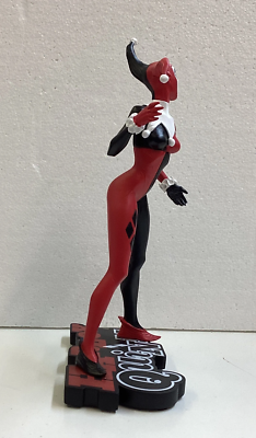 Harley Quinn Red White & Black Statue By By Jae Lee 922/5000 | eBay