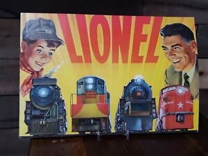 VINTAGE-1954-LIONEL-TRAIN-CATALOG-MAGAZINE-AMAZING-GRAPHICS-ANTIQUE-ESTATE-FIND