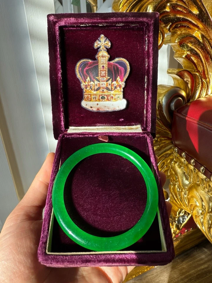 Brazalete Pulsera Jade Grado Imperial, Verde Esmeralda Helada Real, Usado por Queens Foto 4 de 4