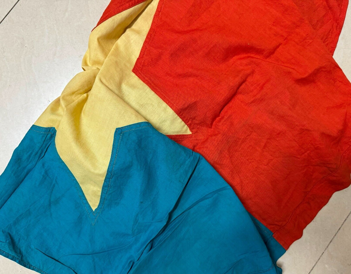 Flag , VC vietcong NVA NLF North vn army flag to win , viet cong