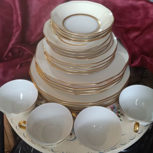 Vintage 1930's Theodore Haviland France Gold Trim Porcelain Dinnerware Set of 24 - Picture 7 of 24