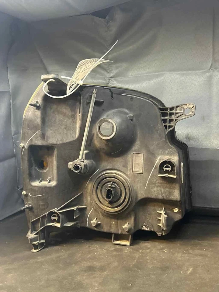 Fits 2007-14 GMC YUKON XL 1500 Left Headlamp OEM:15861025 Foto 3 de 4