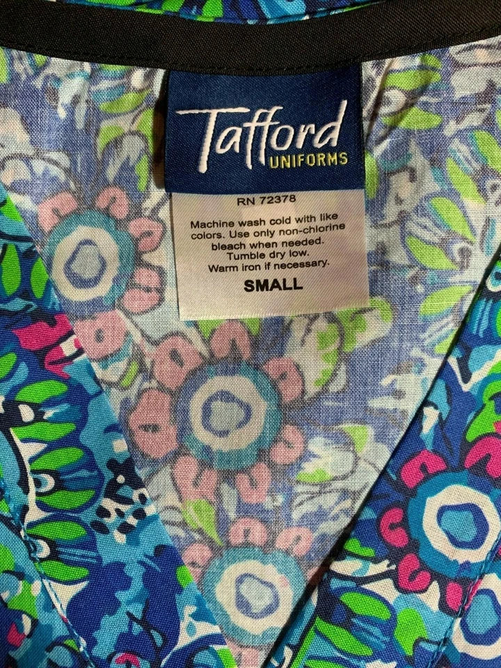 TAFFORD SCRUB TOP SIZES: XS, S, M BLUE LAGOON NWT NURSE MEDICAL DENTAL CNA - Image 4 of 4