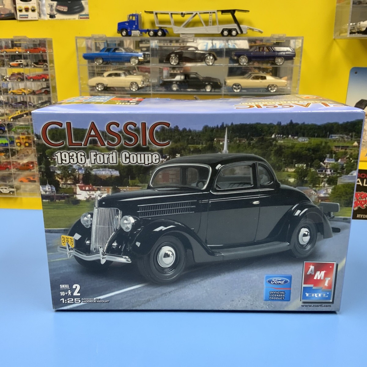 【アメリカン雑貨】ERTL FORD s-l400.jpg