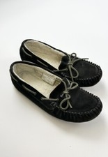 Eddie Bauer Shearling Moc Slippers Women s 9 Black Suede